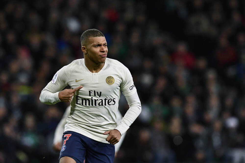 负责应对所谓“中国技术威胁”的她，突然被迫辞职